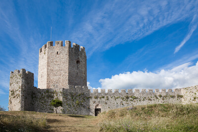 featured castle of platamon